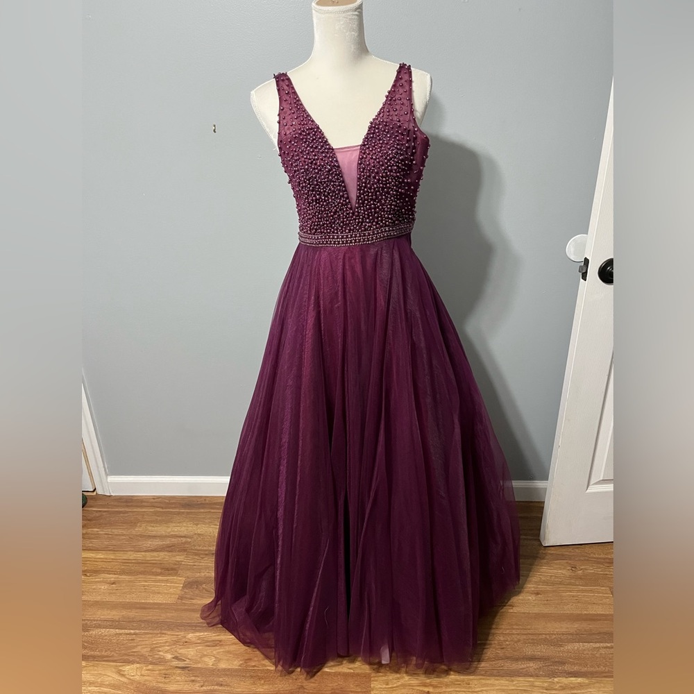 Burgundy plunge V neck puffy tulle prom dress